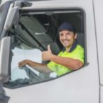 Se busca chofer con disponibilidad para reparto de mercancía y seguimiento de rutas asignadas